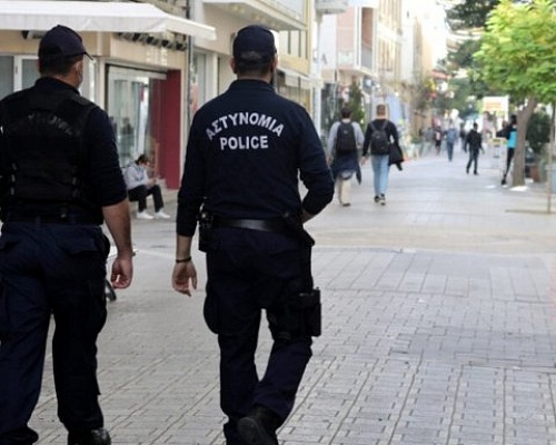 Μαζικοί έλεγχοι σε όλες τις πόλεις από την Αστυνομία-Συλλήψεις και καταγγελίες