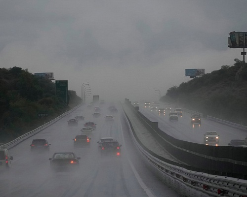 Από κίτρινη, πορτοκαλί η προειδοποίηση για την Byron, ποιές περιοχές επηρεάζονται