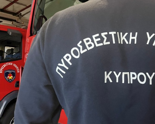 Στις φλόγες κατοικία στον Στρόβολο Δύο παιδιά στο νοσοκομείο λόγω καπνού