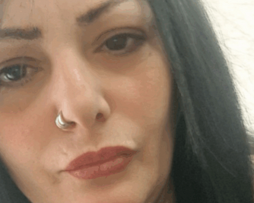 Θρίλερ με την Annie Alexui: Η Ρωσική Αστυνομία φαίνεται να απέτρεψε την απαγωγή της