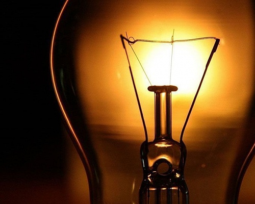 Στα σκουπίδια ρεύμα για 90.000 σπίτια