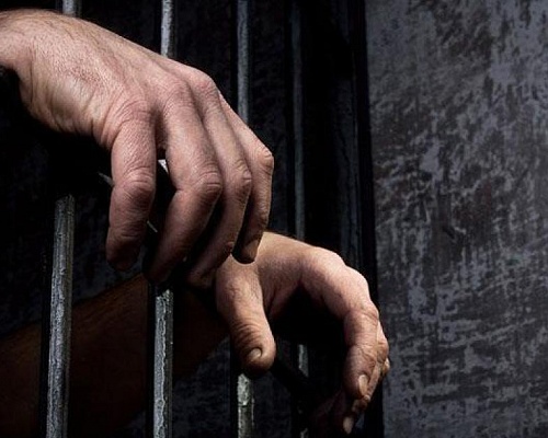 Στο κελί για 11 χρόνια 56χρονος για εισαγωγή 16 κιλών κάνναβης Στο κελί για 11 χρόνια 56χρονος για εισαγωγή 16 κιλών κάνναβης