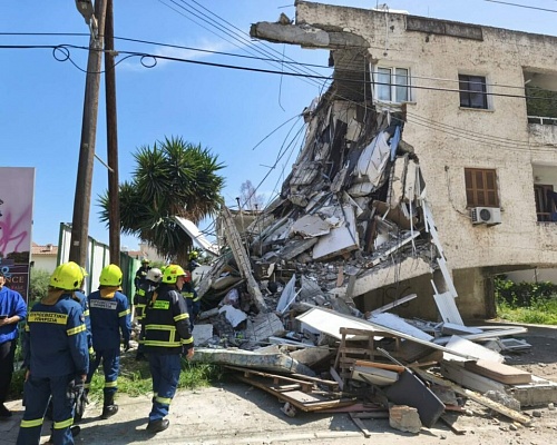 «Σαφάρι» για επικίνδυνες οικοδομές μετά την τραγωδία