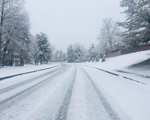 Σε κλοιό κακοκαιρίας η Κύπρος με ισχυρές καταιγίδες κι ανέμους, χαλάζι και πυκνή χιονόπτωση