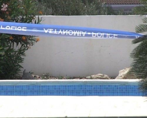 Στο Ισραήλ με αεροδιακομιδή το αγοράκι που εντοπίστηκε στο βυθό πισίνας