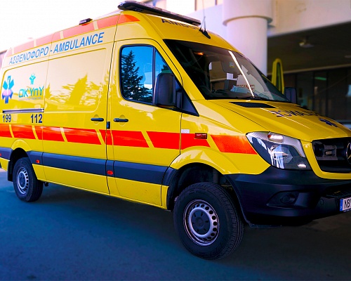 Μετωπική σύγκρουση σχολικού λεωφορείου στο Παλαιχώρι – Στο νοσοκομείο 13 μαθητές Μετωπική σύγκρουση σχολικού λεωφορείου στο Παλαιχώρι – Στο νοσοκομείο 13 μαθητές